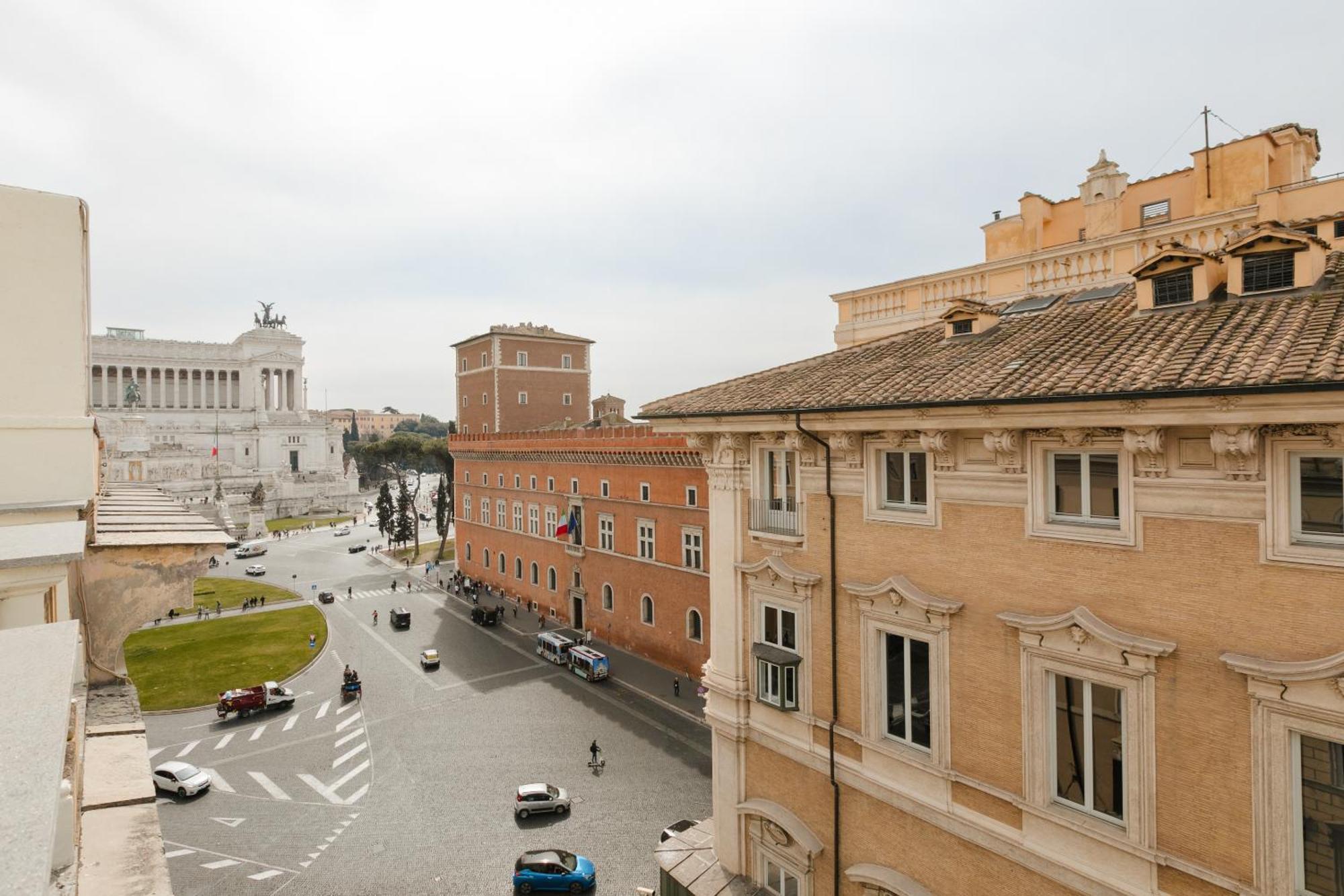 Sonder Piazza Venezia Aparthotel Rome Exterior photo